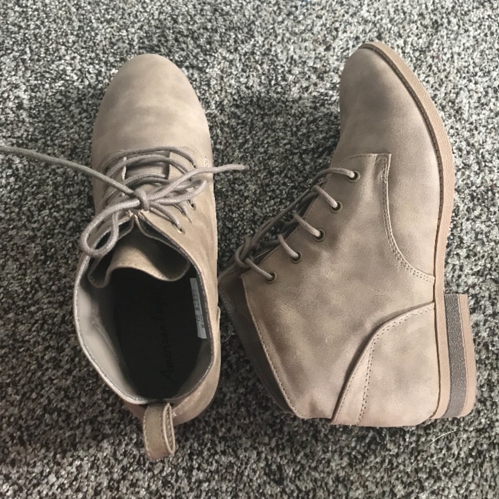 American Eagle Booties